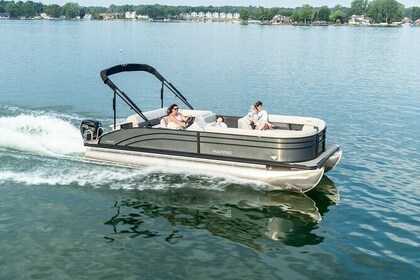 3-Hour Boat Rental up to 15 people