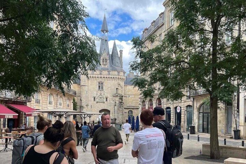 Bordeaux Free Walking Tour