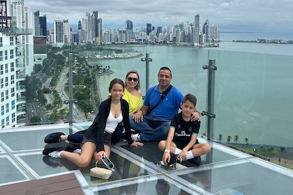 探索巴拿馬城 + 卡斯科維耶霍 + 運河 + 360° 全景