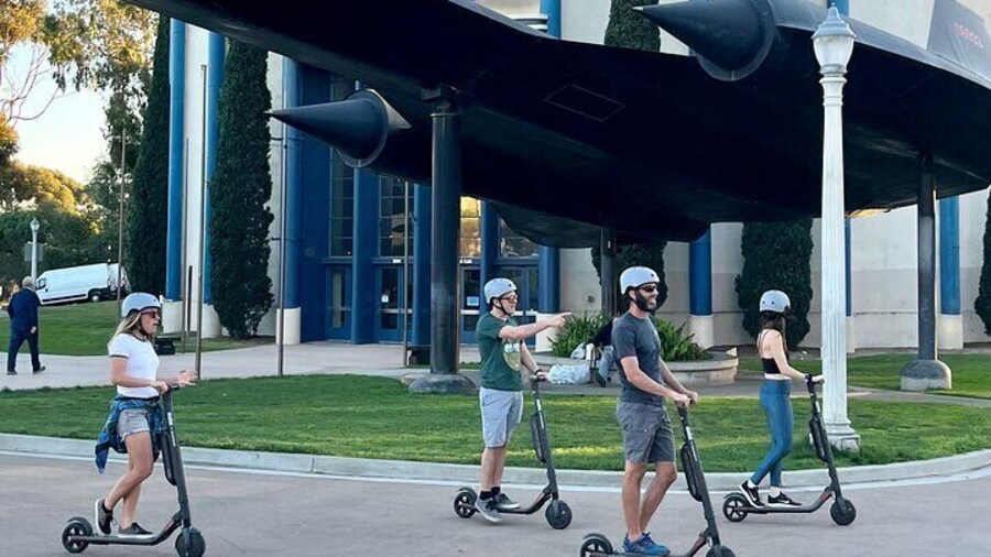 Balboa Park Electric Scooter Tour with Pictures