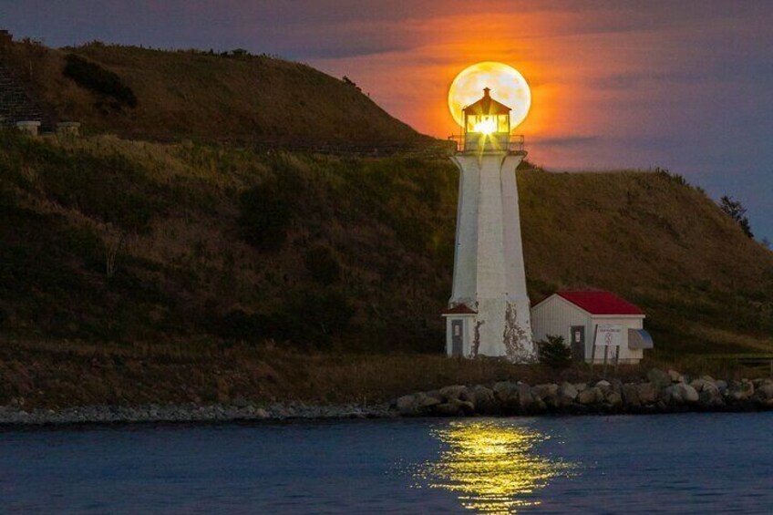 Moonlight Yacht Cruise from Halifax Waterfront