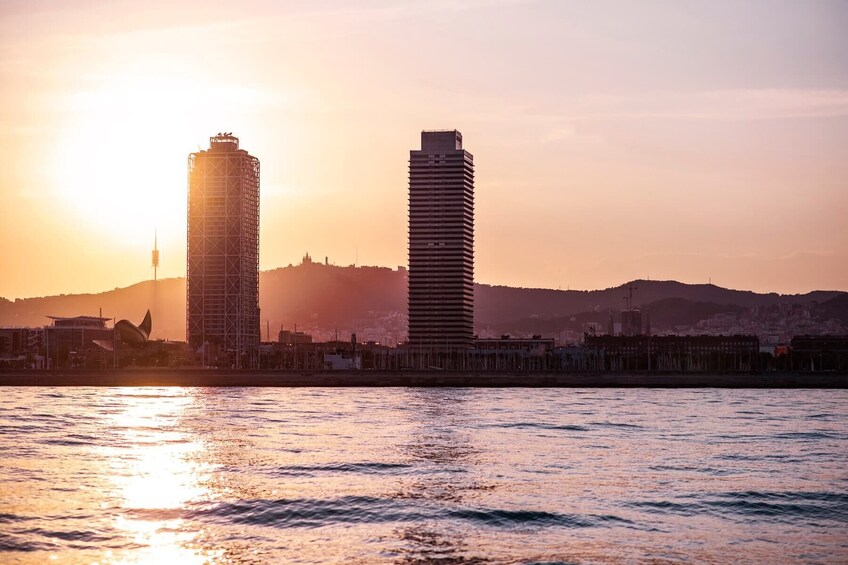 Barcelona chill out catamaran experience