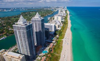 Private Helicopter Flight Over Miami With Transport