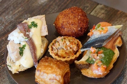 Basque Pintxos Cooking Class with Local Chef