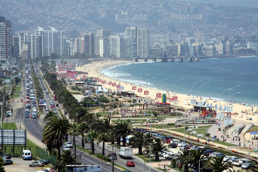 Viña del Mar and Valparaiso Tour from Santiago