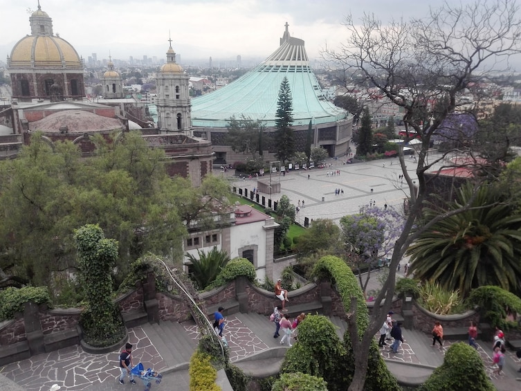 Guadalupe Shrine & Pyramids Teotihuacan Tour-Optional Lunch