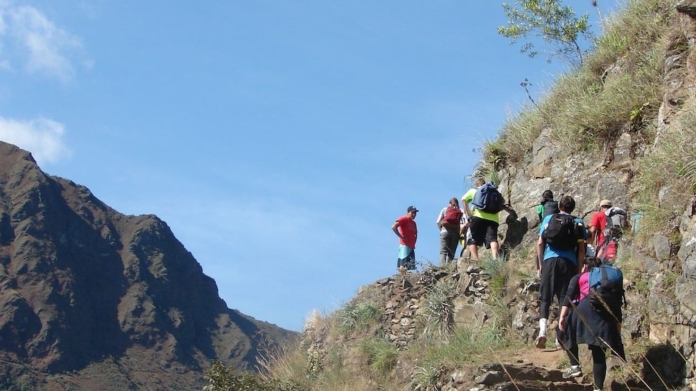 Inca Trail & Machu Picchu 2-Day Hiking Tour 