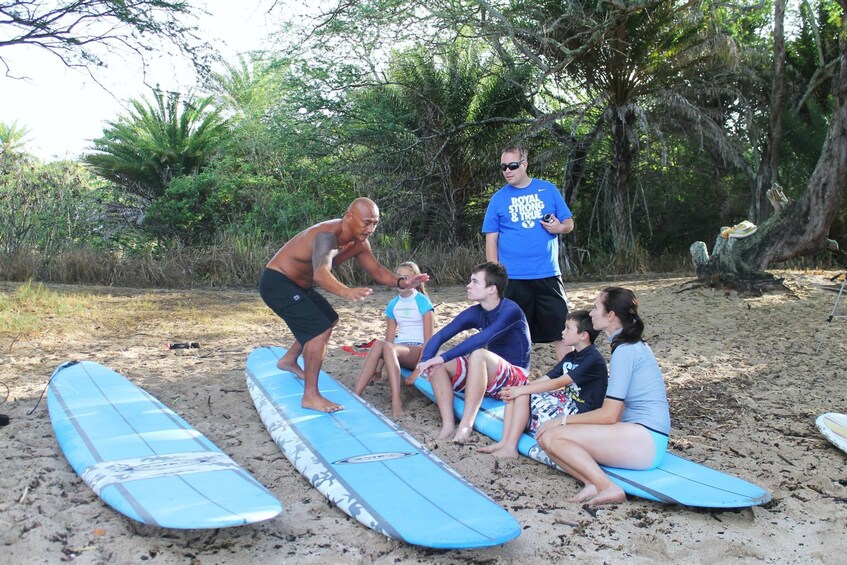 Haleiwa group surf lesson 