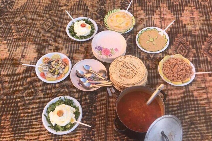 Lunch time 