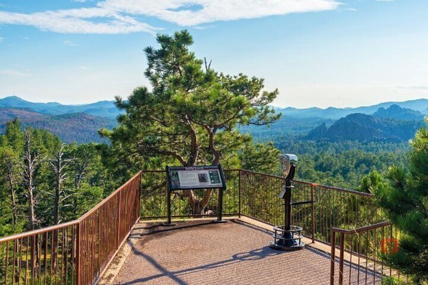 Self-Guided Audio Driving Tour in Black Hills and Mt Rushmore