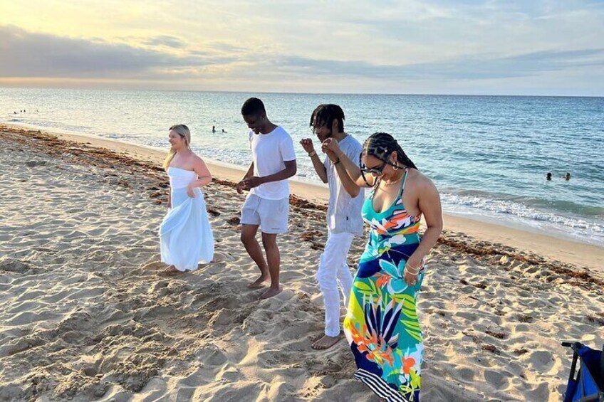 Sunset Salsa Beach Class in San Juan