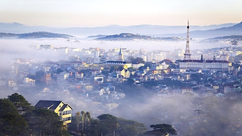 Le plus et le plus fou des tours de Dalat