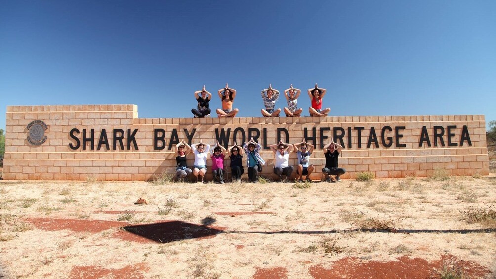 Perth to Exmouth 6-Day Coral Coaster One-Way Adventure Tour
