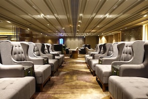Plaza Premium First at Hong Kong International Airport (HKG)