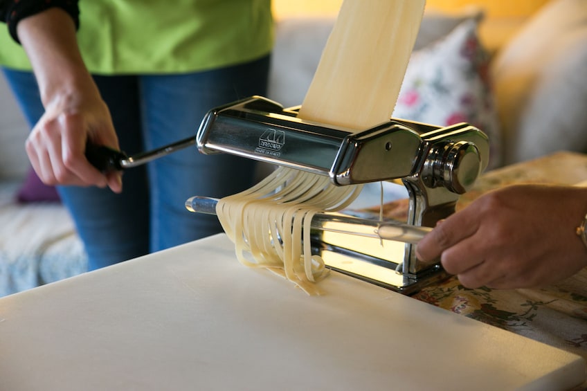 Traditional Home Cooking Experience in a Villa from Lucca