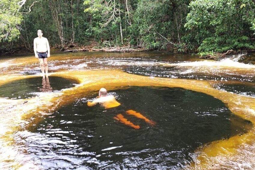 Full-Day Package Tour in Presidente Figueiredo 