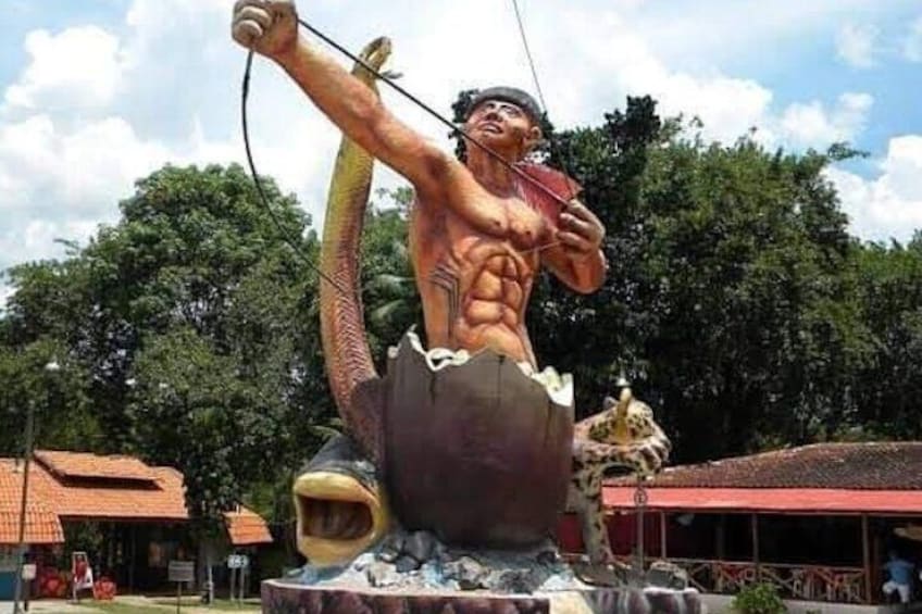Full-Day Package Tour in Presidente Figueiredo