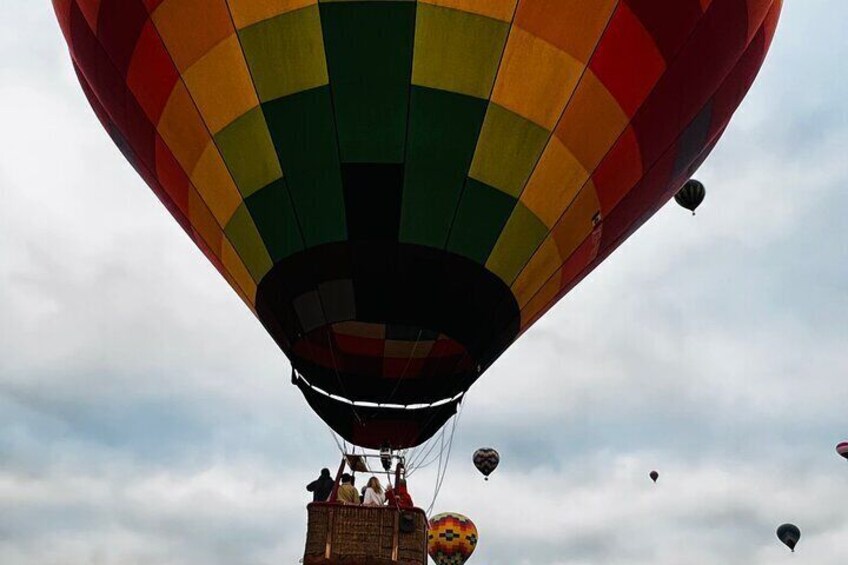 Balloon flight, Archaeological zone of Teotihuacán and Cave
