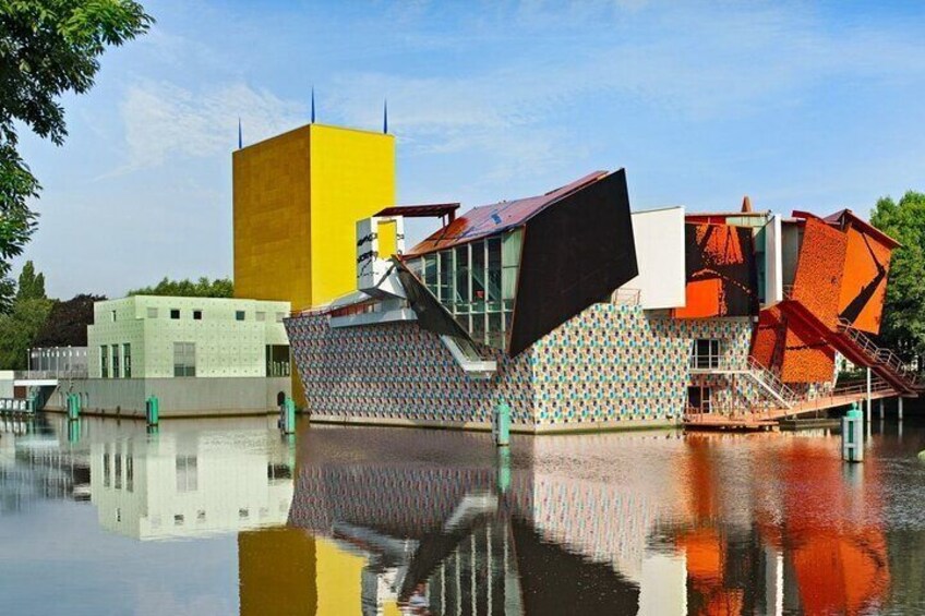 Discover Groningen in this Outside Escape city game tour!