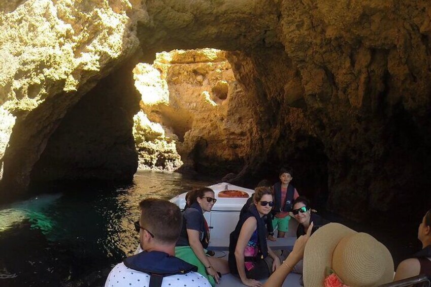 1-Hour 15-Minute Boat Cruise from Lagos to Ponta da Piedade