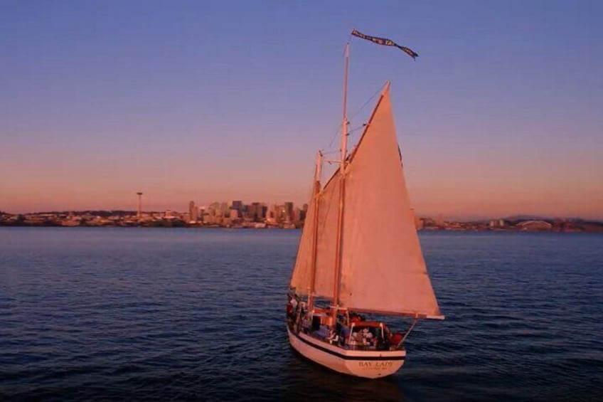 An absolute “Seattle Must Do!” We will set the sails, turn off the engine, and relax as the cool sea breeze powers us through the Puget Sound.
