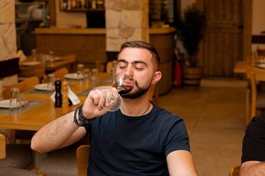 E-bike Food Tour Tasting in Heraklion 