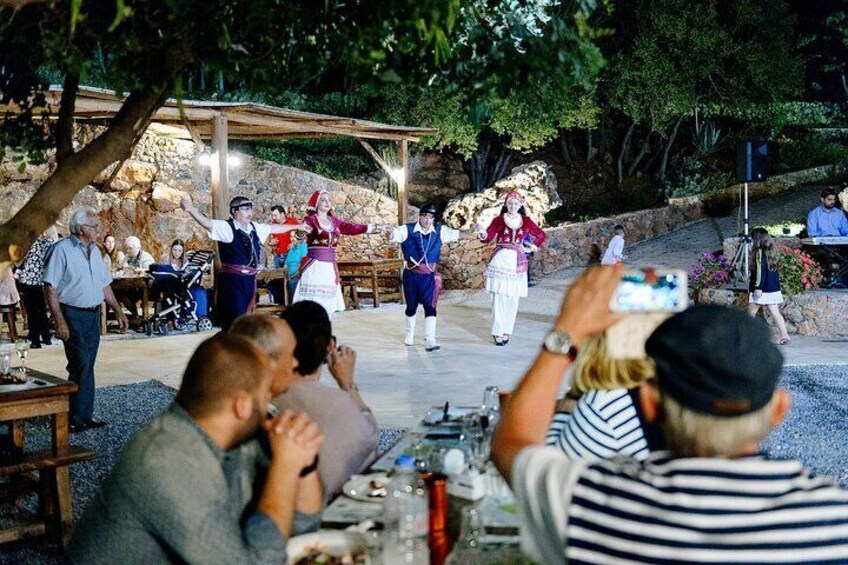 Cretan Dancers