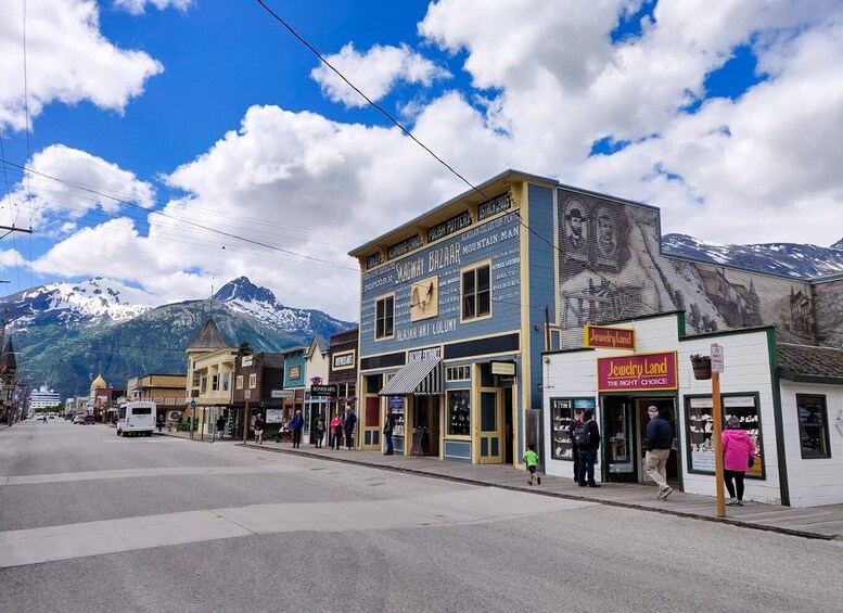 From Whitehorse: Skagway Day-Trip