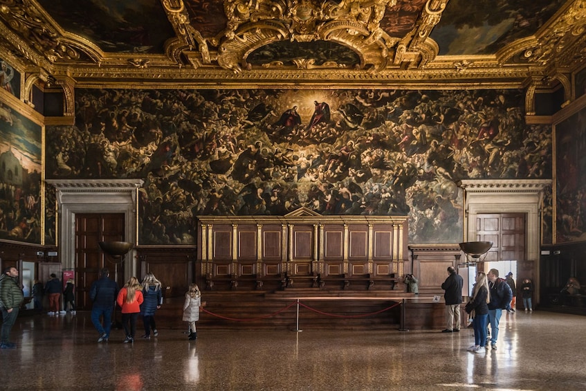 Skip-the-Line Ticket & Guide-Book for the Doge's Palace