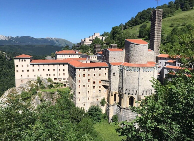 From Bilbao: Elorrio, Oñati, and Sanctuary of Arantzazu Tour