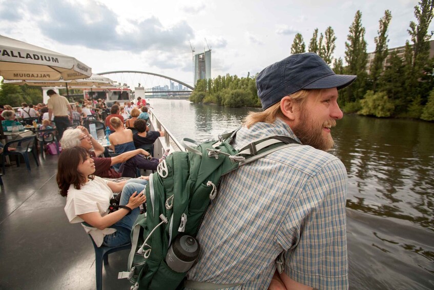 Picture 2 for Activity Frankfurt: 1-Hour Panorama Boat Cruise on the river Main