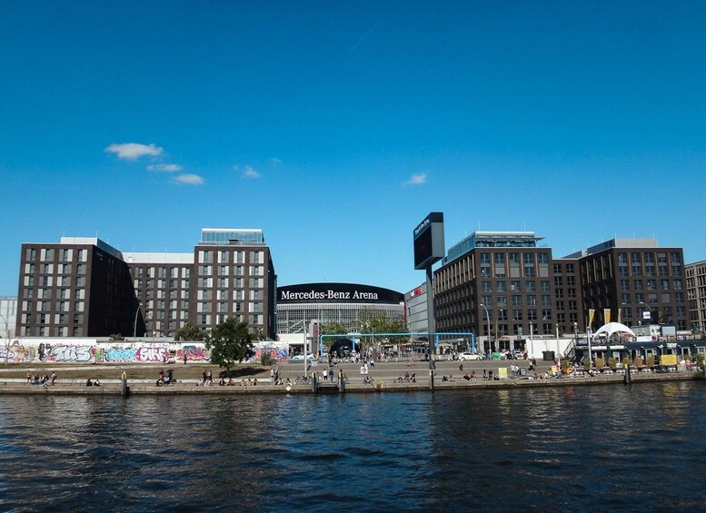 Picture 6 for Activity Berlin: 2.5-Hour East Side Boat Cruise with Commentary