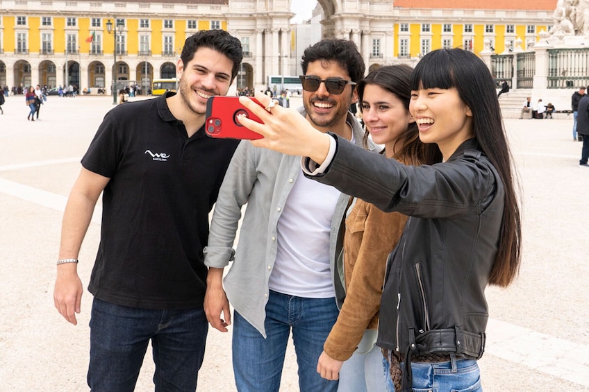 360 Lisboa SkyWalk:Old Town Walking, Helicopter flight & Sailing Waterfront
