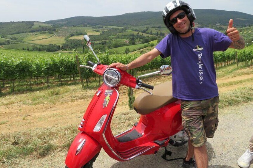 The Ultimate Chianti Vespa Tour from San Gimignano