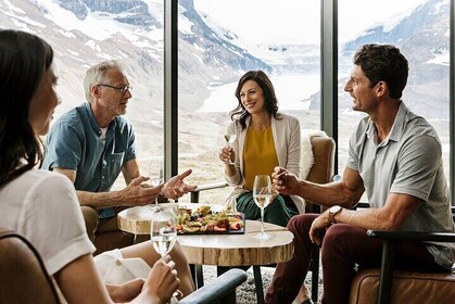 5-Day Authentic Banff and Glacier Tour Package