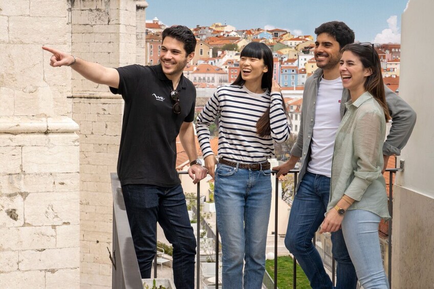 Lisbon 360: Bike, Walk & Boat Morning Tours