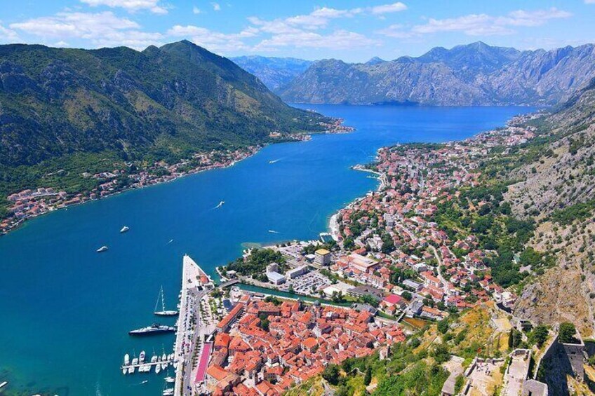 Boka Bay Essence: Kotor and Perast Private Tour with Oyster Tasting
