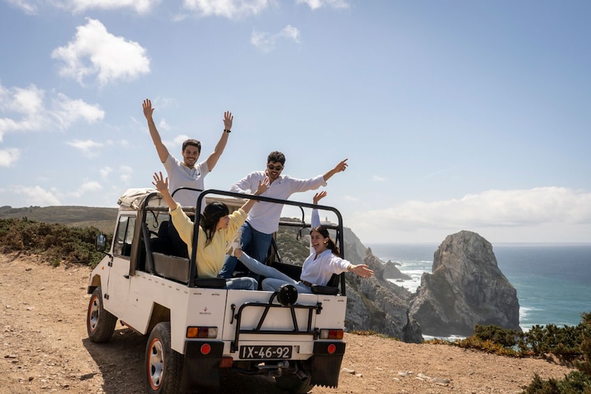 Sintra & Cabo da Roca by 4WD from Lisboa(FD)