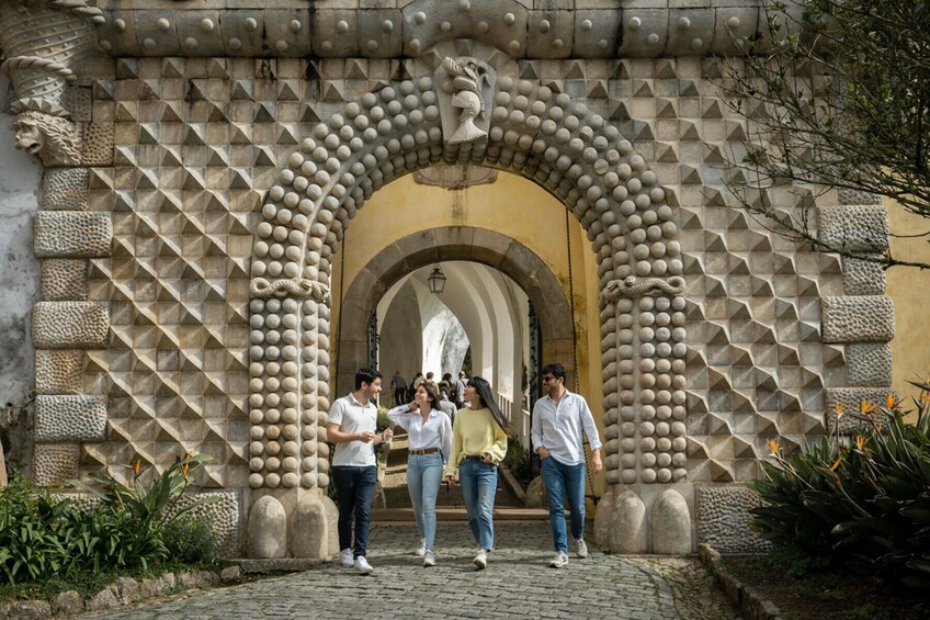 Sintra & Cabo da Roca by 4WD from Lisboa(FD)