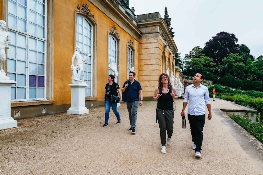 From Berlin: Potsdam and Sanssouci Palace Tour with Entry