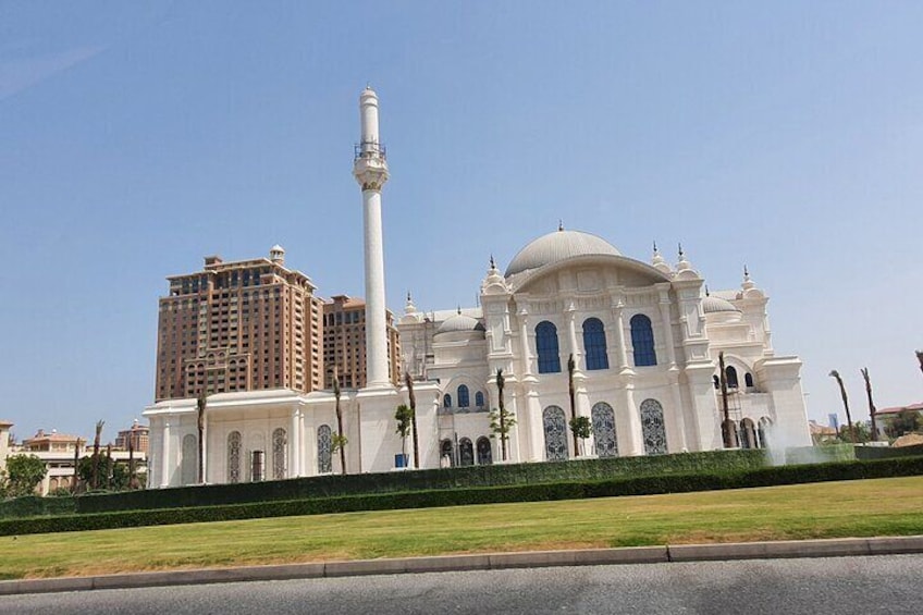 Layover & Stopover tour of Doha, Qatar (Private Tour)
