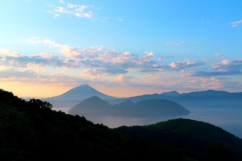 Lake Toya Private Day Tour 