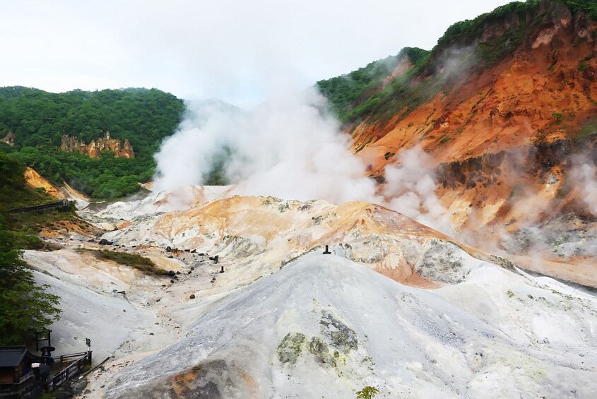 Noboribetsu Private Day Tour