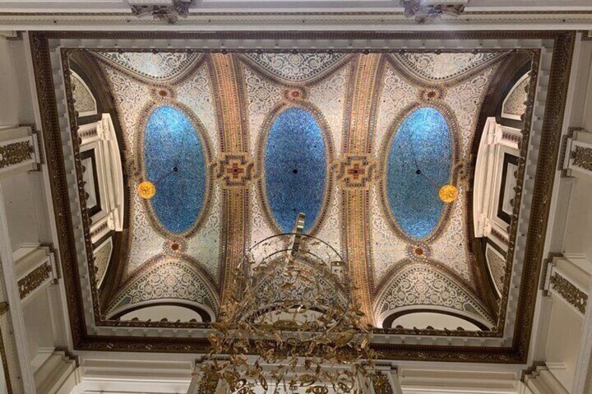 Train & Walking Tour: Chicago Passageways - Pedway & Holiday Sights