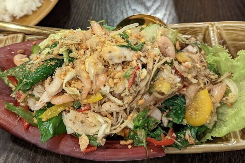 Phnom Penh Bites(Food Tours)