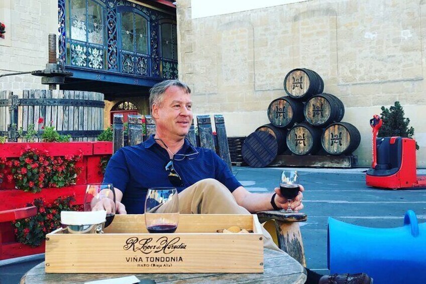 A Sip-By-Sip Tour of 3 Boutique Rioja Family Wineries (Private Tour with Lunch)