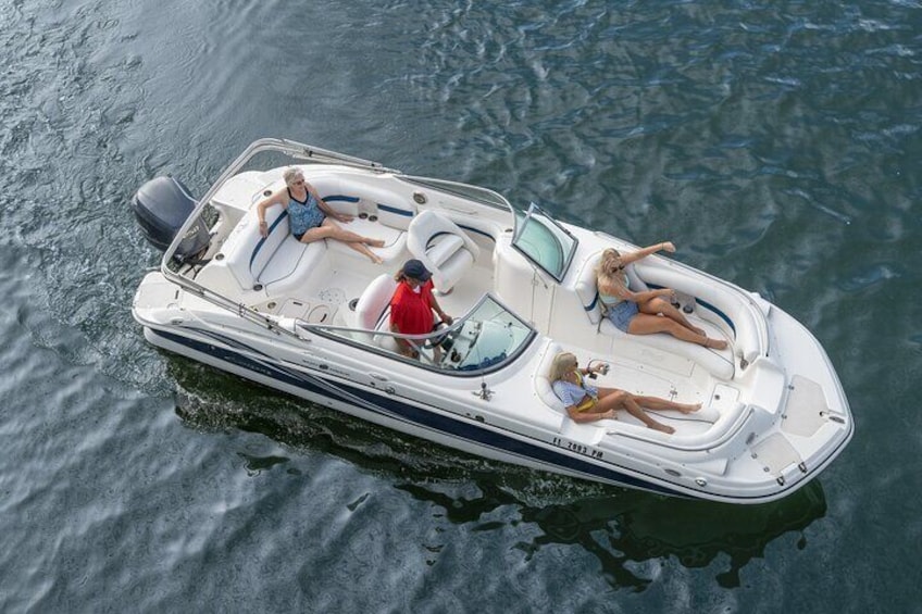 Enjoy the sleek Hurricane Deck Boat!