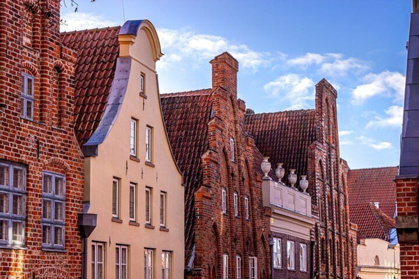 Half-Day Private Tour with German Beer and Food Tasting in Lubeck
