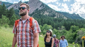Boulder Hike and Beer