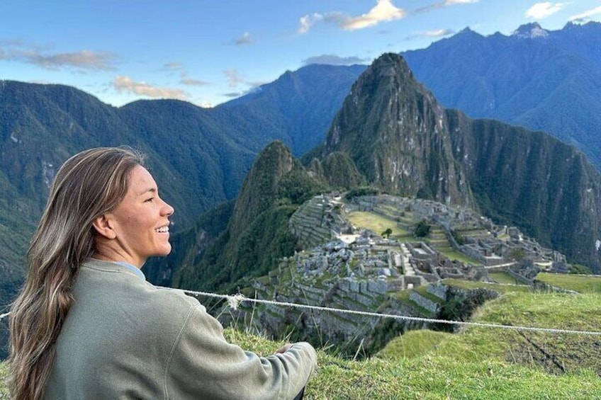 Excursion to the Sacred Valley and Machu Picchu by train 2 Days 1 Night